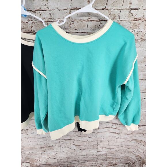 Set Of 2 Zenana Tops Size Medium NEW Black And Aqua Long Sleeve - Picture 4 of 4